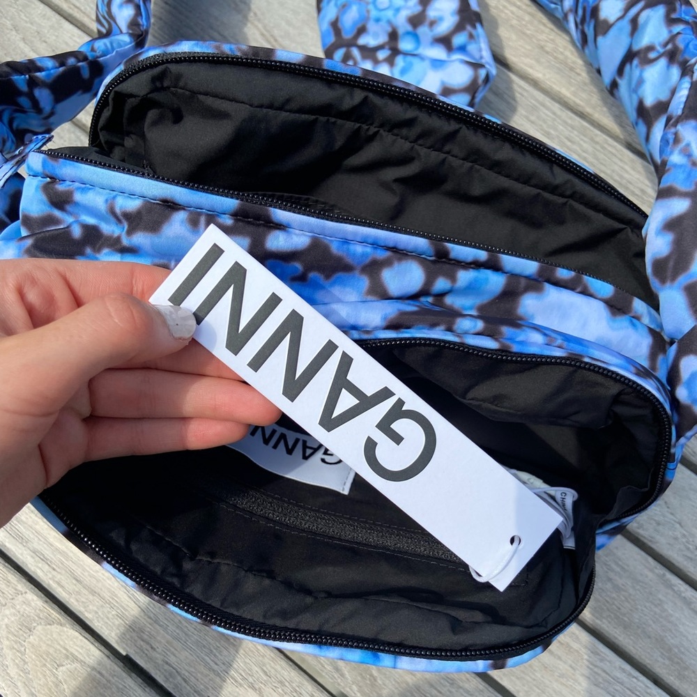 Ganni Puffy Bag